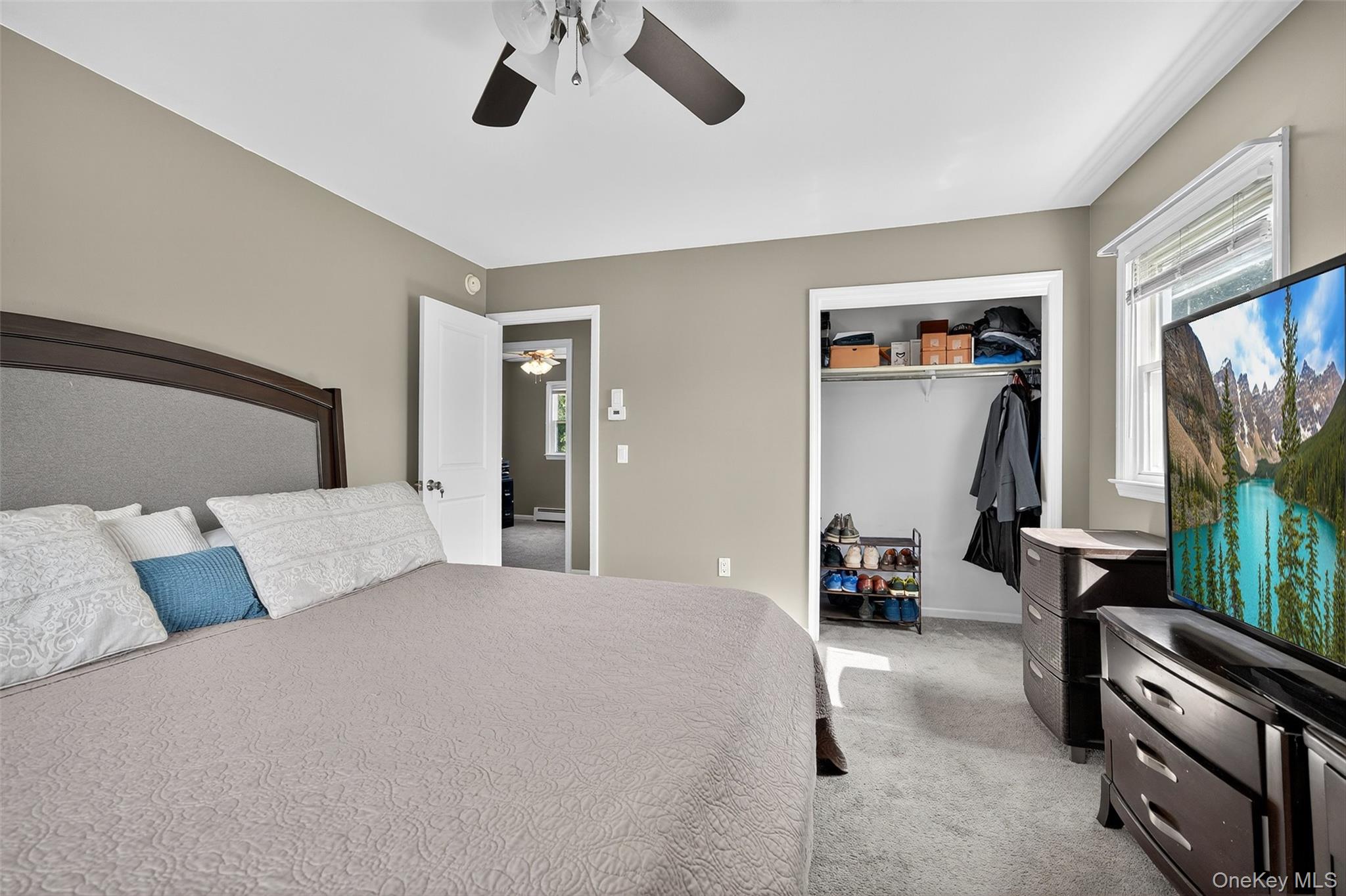 34 Capital Drive, Washingtonville, NY 10992