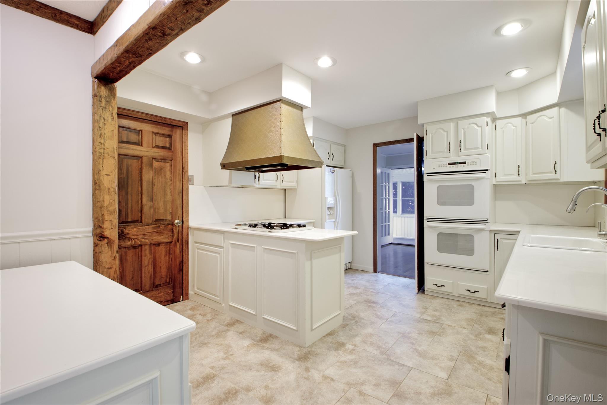 141 Garden Street, Garden City, NY 11530