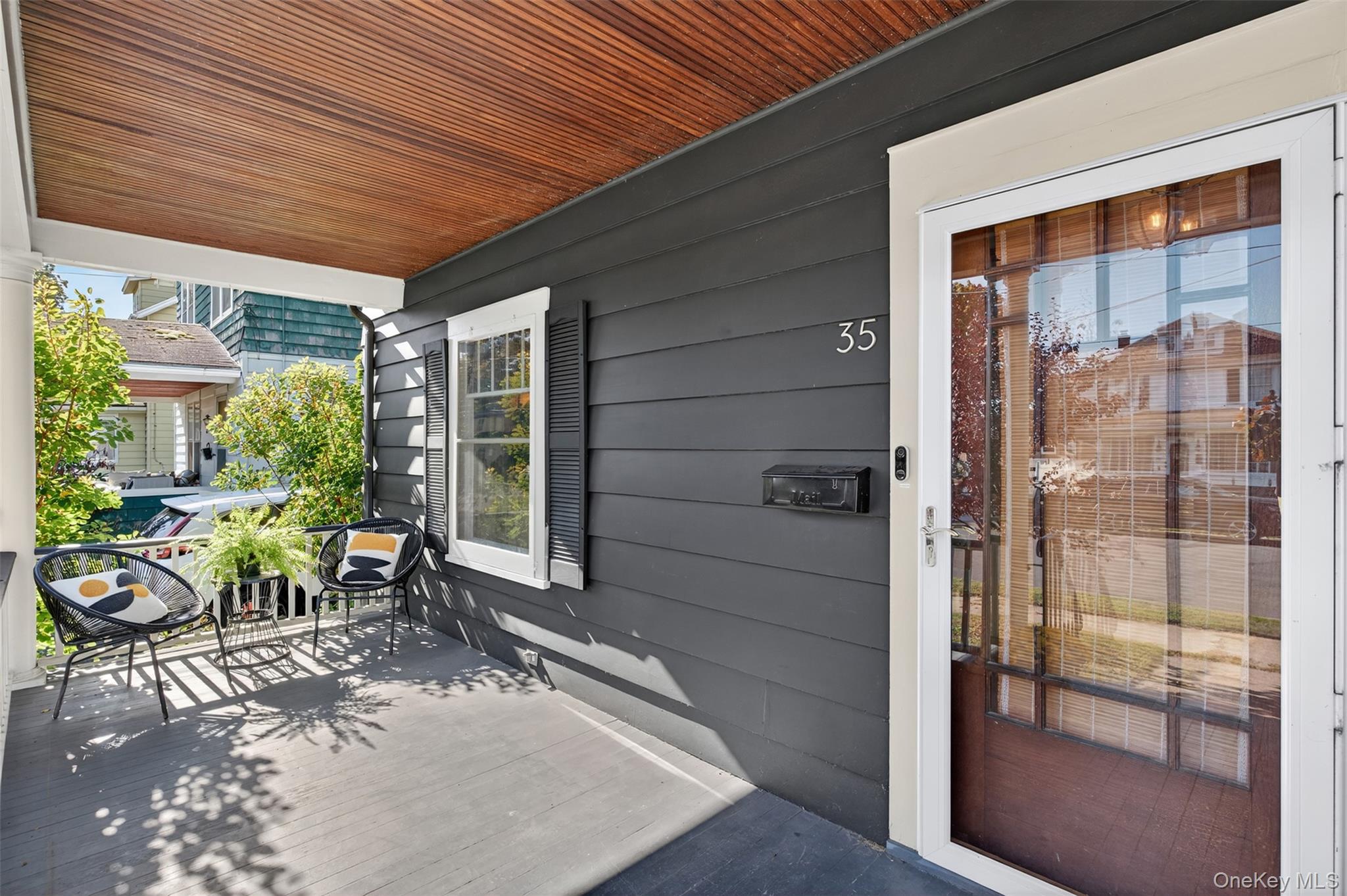 35 Roosevelt Avenue, Kingston, NY 12401