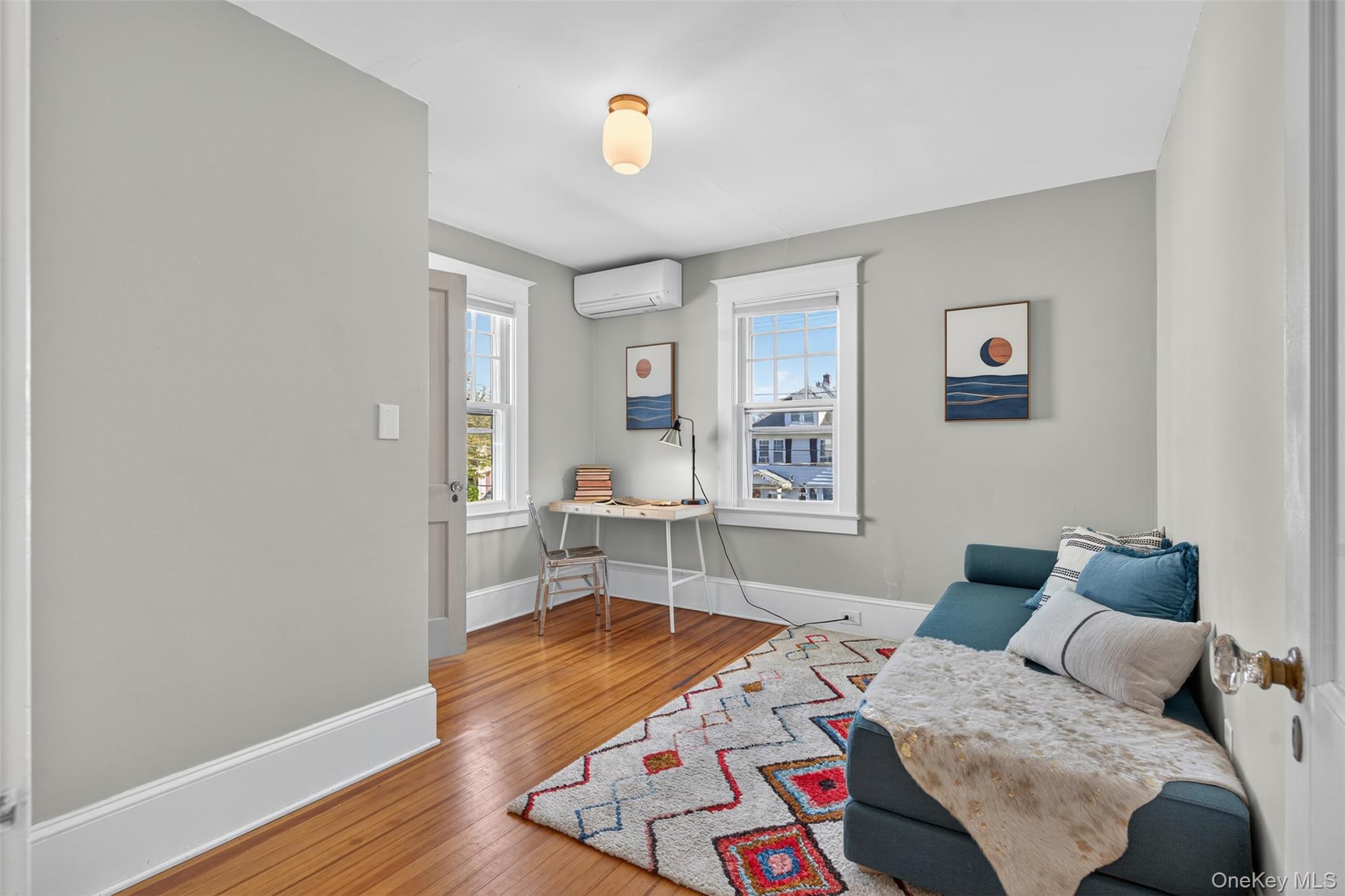 35 Roosevelt Avenue, Kingston, NY 12401