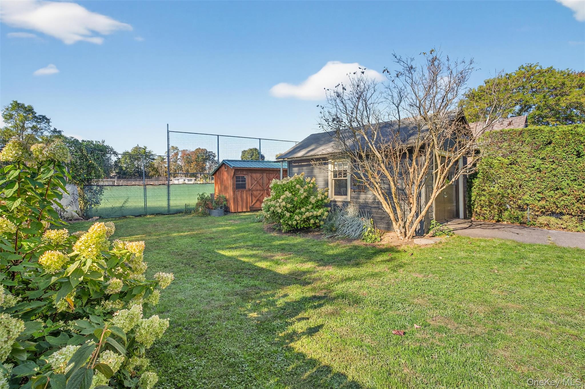 35 Roosevelt Avenue, Kingston, NY 12401