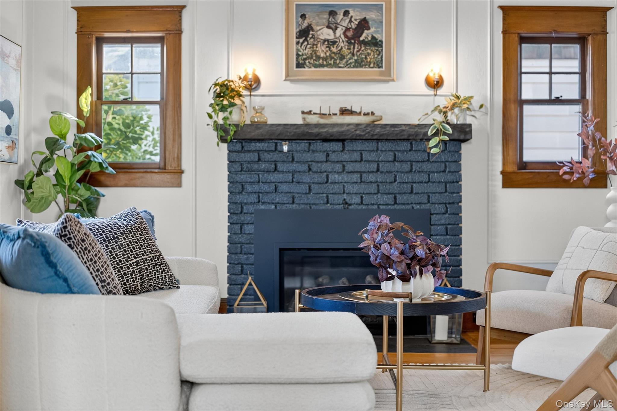 35 Roosevelt Avenue, Kingston, NY 12401