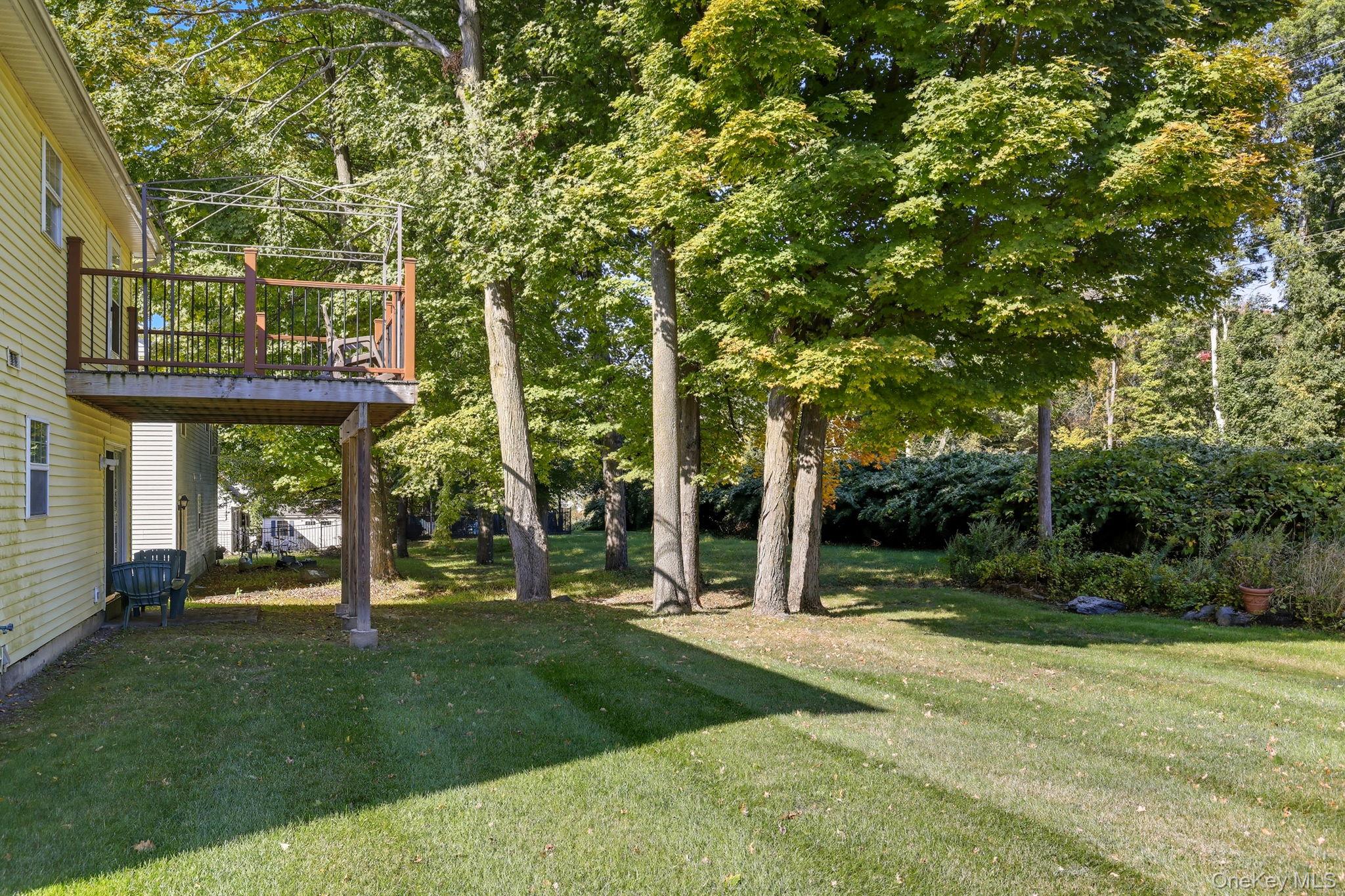 19 Hawk Lane, Poughkeepsie, NY 12601