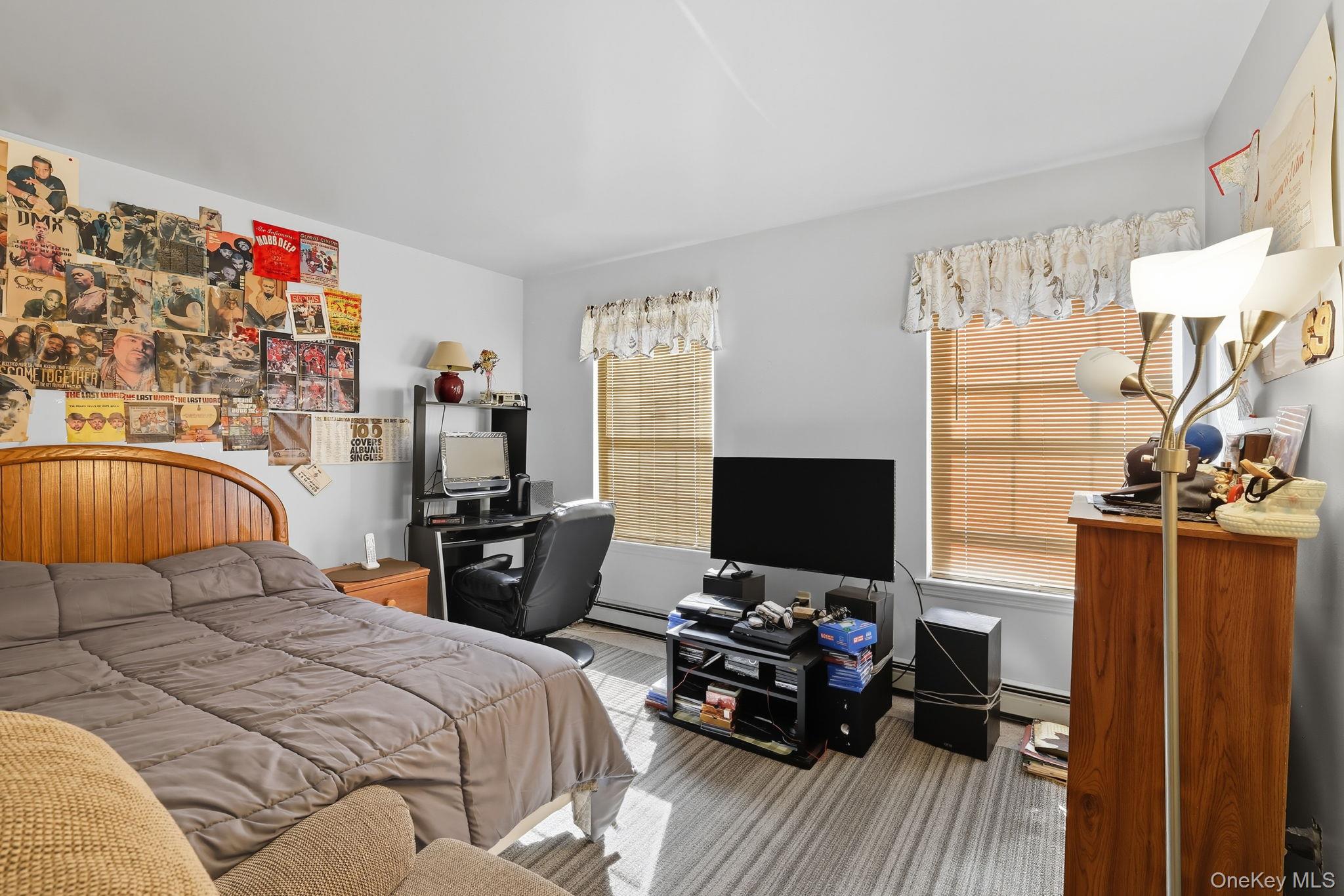 19 Hawk Lane, Poughkeepsie, NY 12601