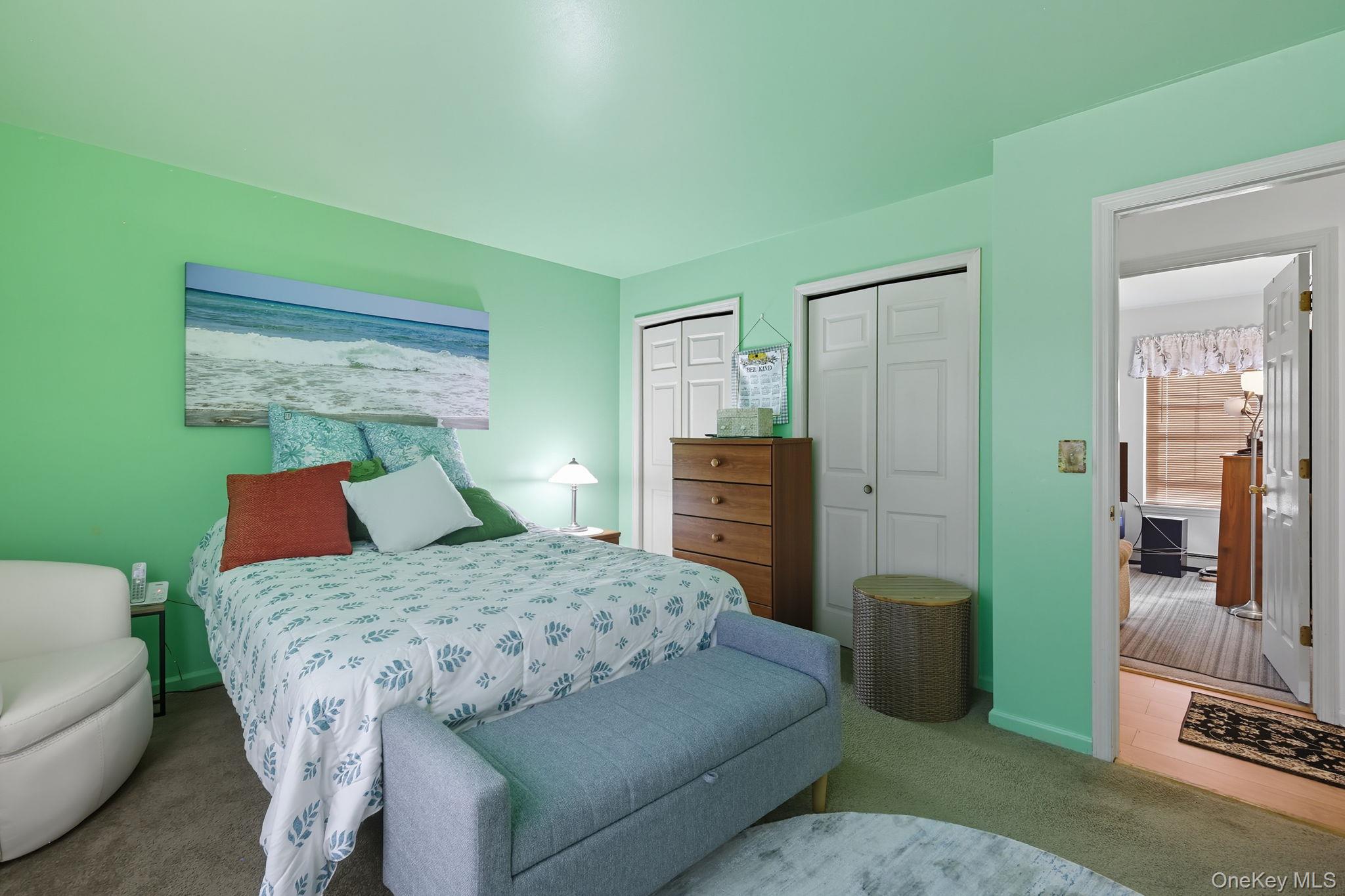 19 Hawk Lane, Poughkeepsie, NY 12601