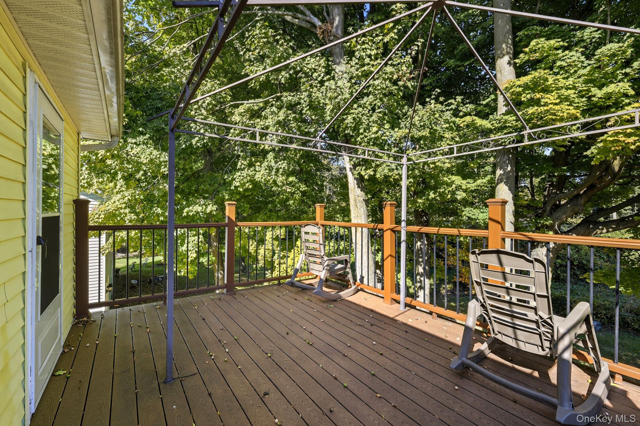 19 Hawk Lane, Poughkeepsie, NY 12601