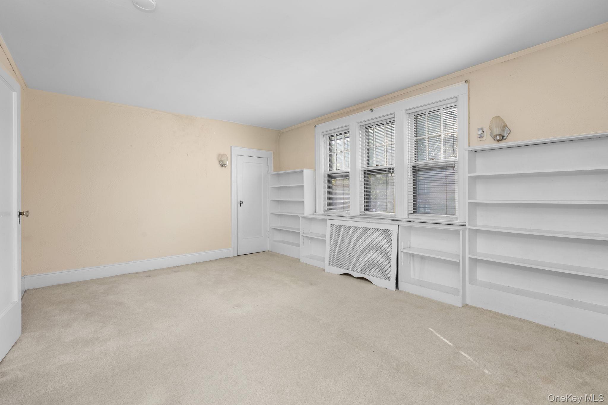 311 Hayward Avenue, Fleetwood, NY 10552