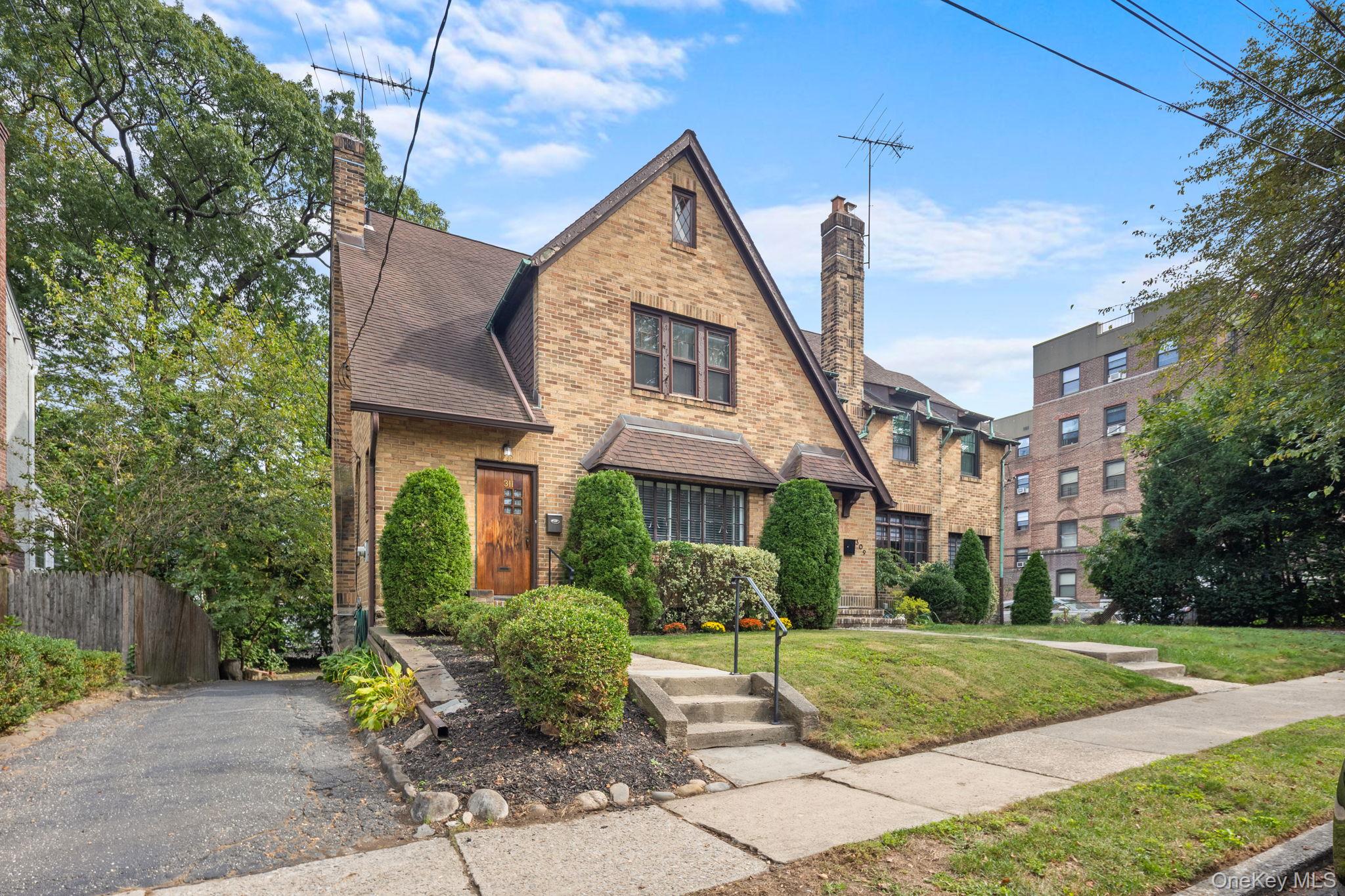 311 Hayward Avenue, Fleetwood, NY 10552