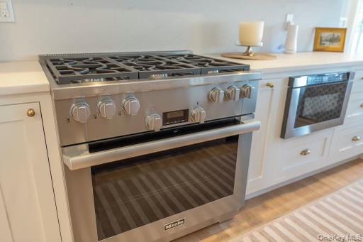 11 1st Street, Bellport Village, NY 11713