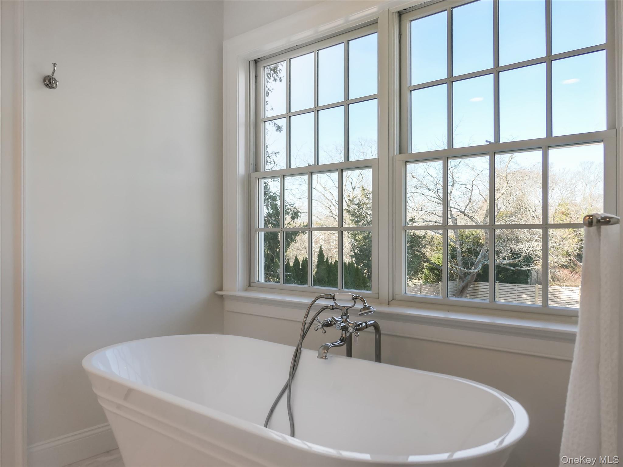 11 1st Street, Bellport Village, NY 11713