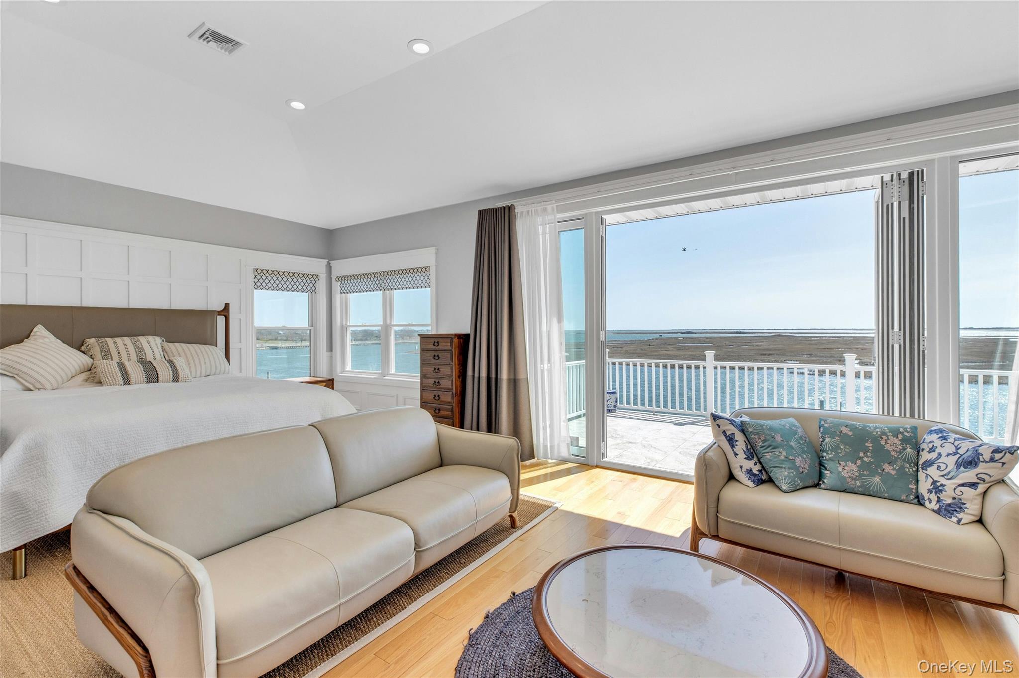 3692 Ocean Avenue, Seaford, NY 11783