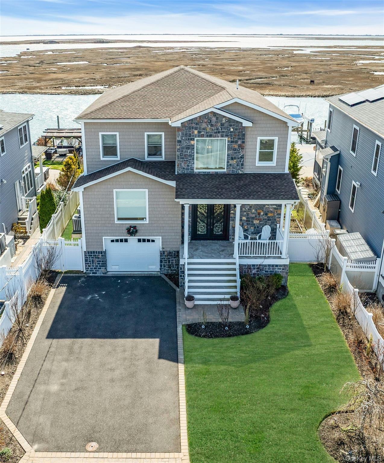 3692 Ocean Avenue, Seaford, NY 11783