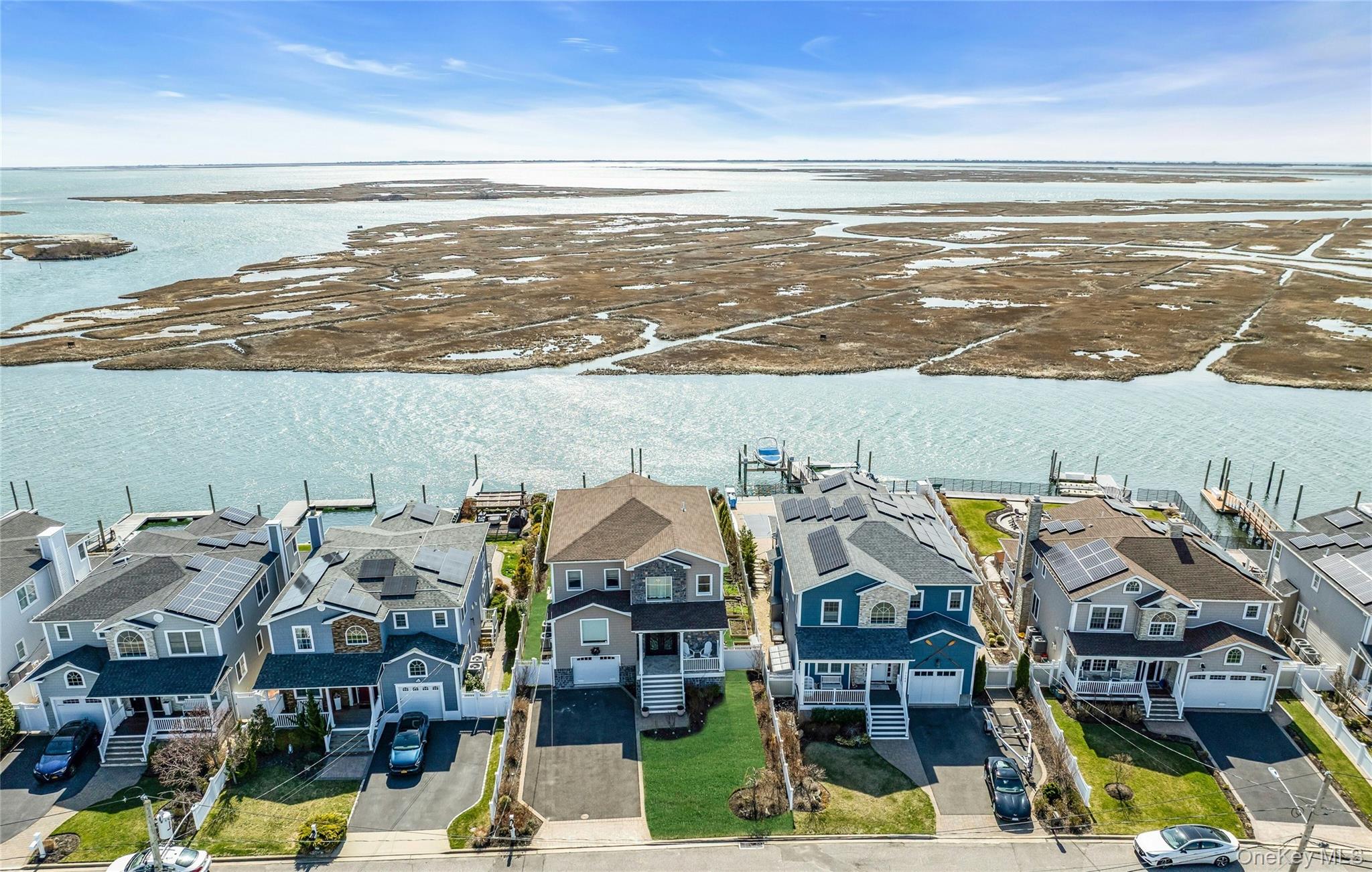 3692 Ocean Avenue, Seaford, NY 11783