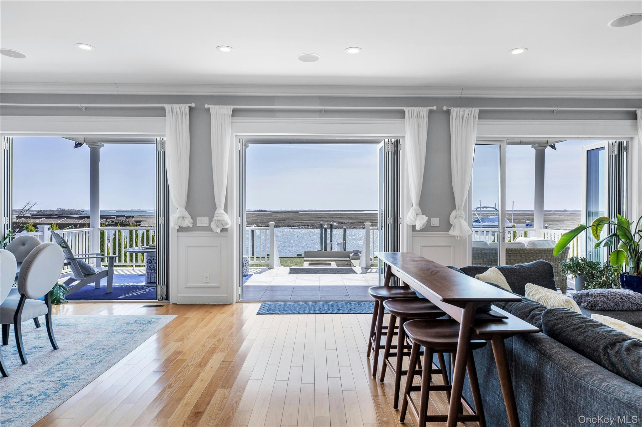 3692 Ocean Avenue, Seaford, NY 11783