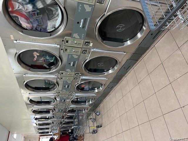 84-75 Parsons Blvd, Jamaica, NY 11432