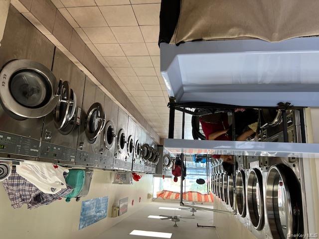 84-75 Parsons Blvd, Jamaica, NY 11432