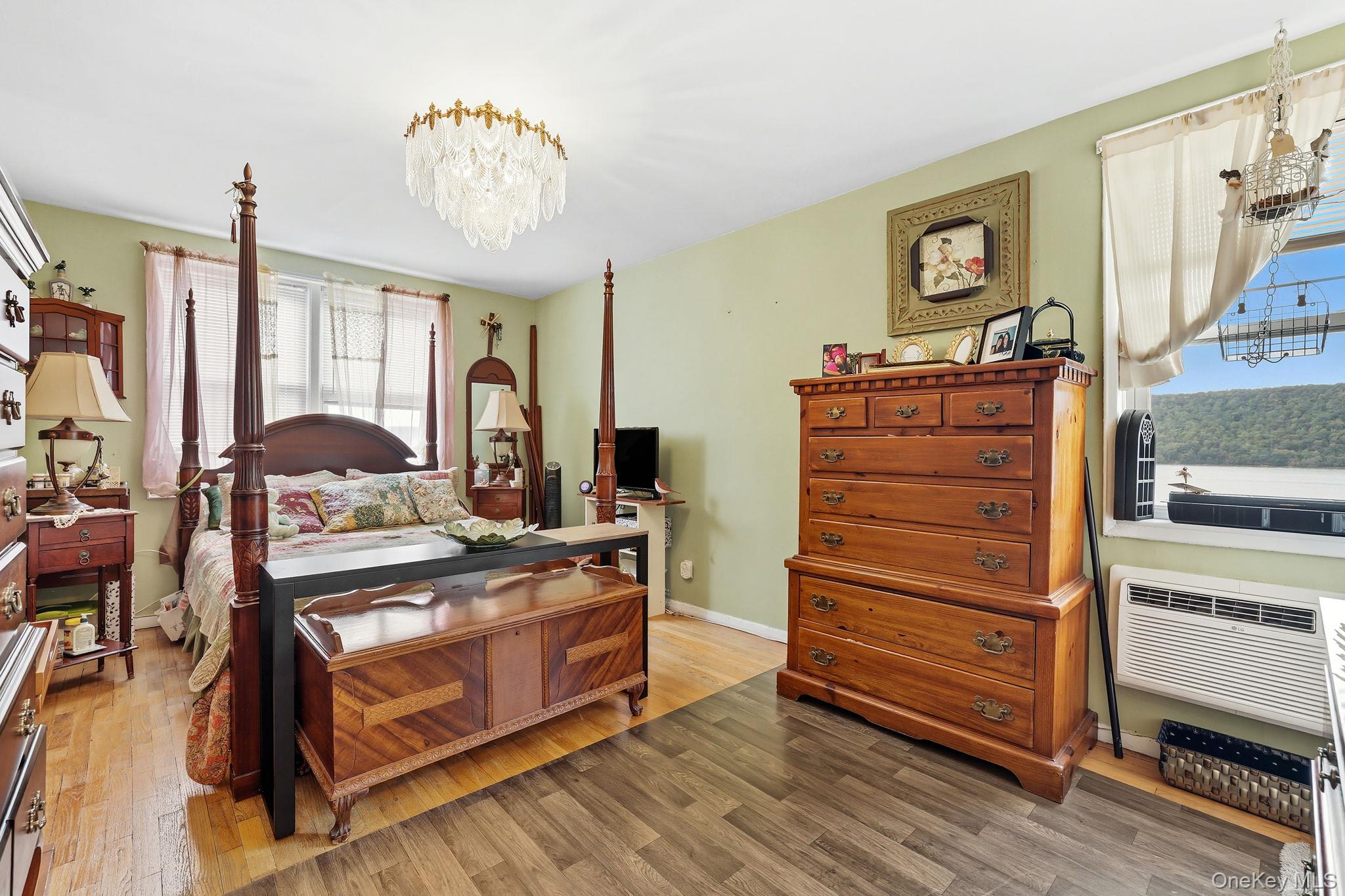 679 Warburton Avenue # #8P, Yonkers, NY 10701