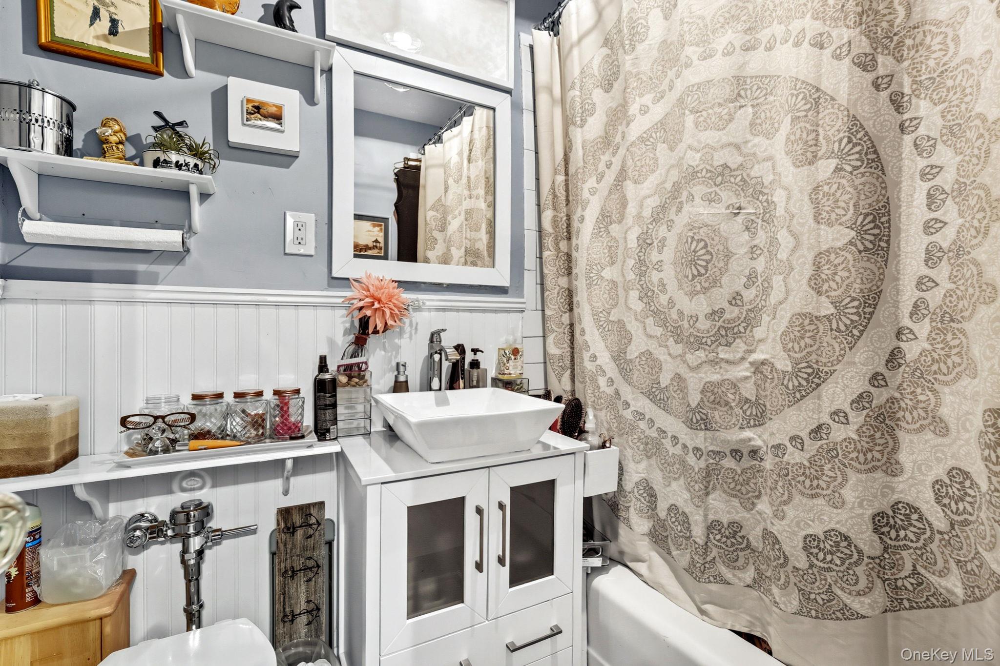 679 Warburton Avenue # #8P, Yonkers, NY 10701