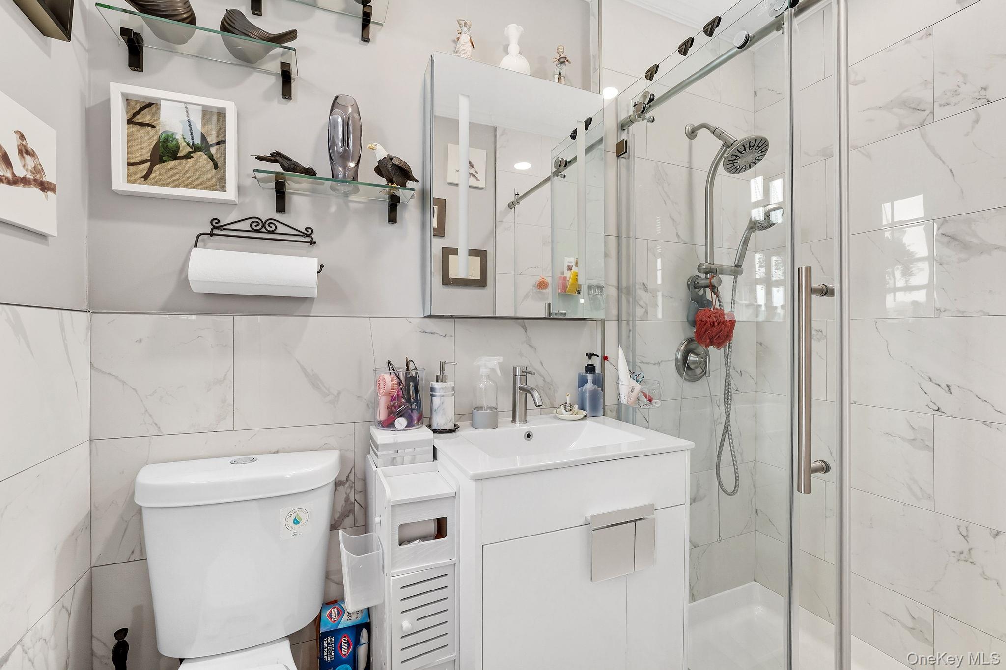 679 Warburton Avenue # #8P, Yonkers, NY 10701