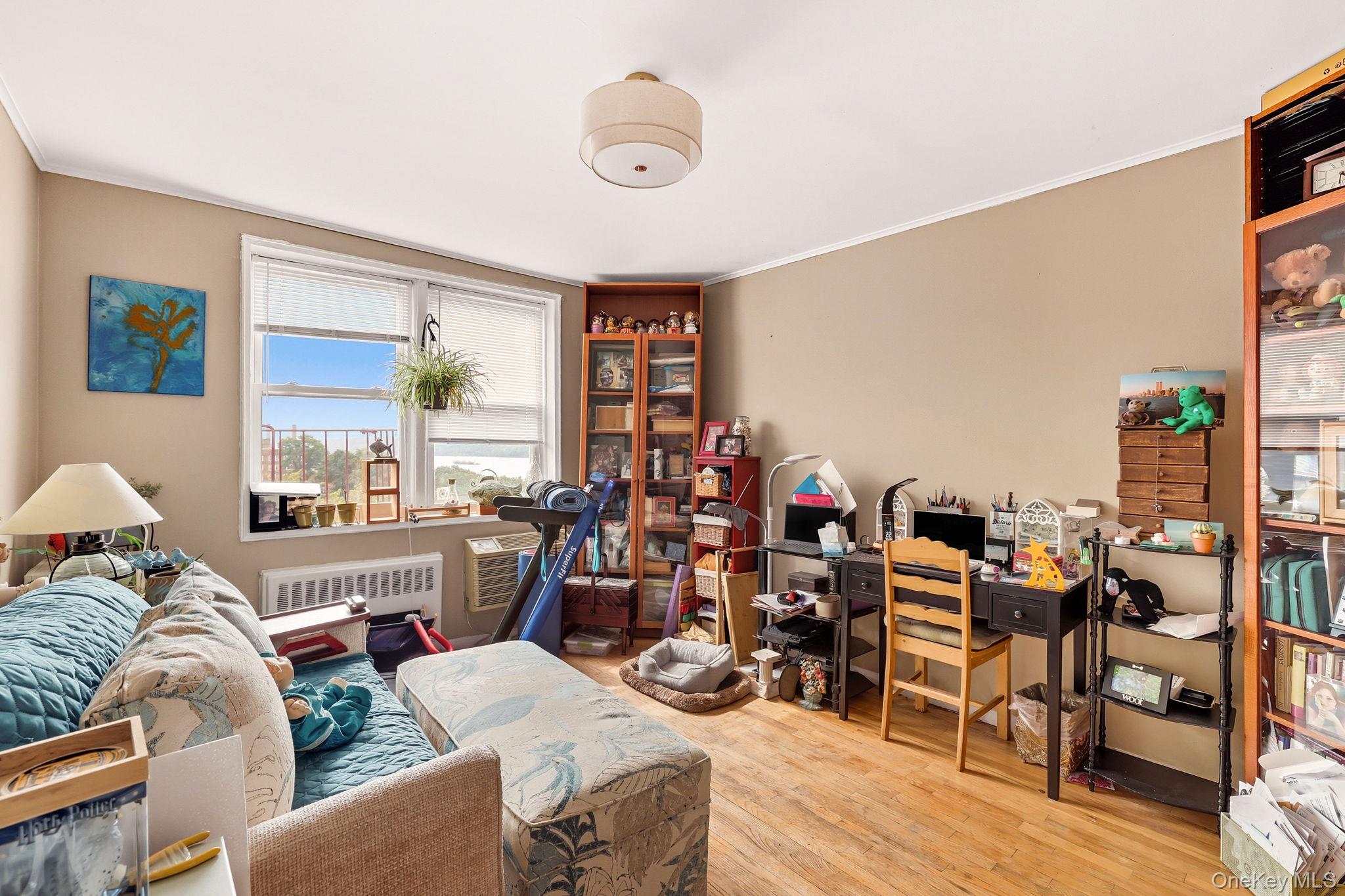 679 Warburton Avenue # #8P, Yonkers, NY 10701