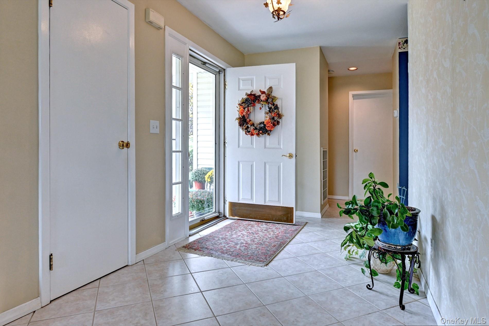 315 Erik Drive, Setauket, NY 11733