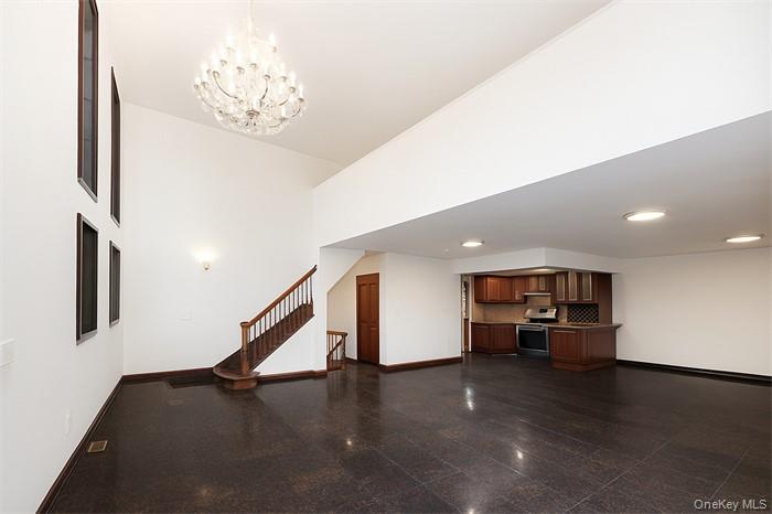 6339 136th Street, Flushing, NY 11367