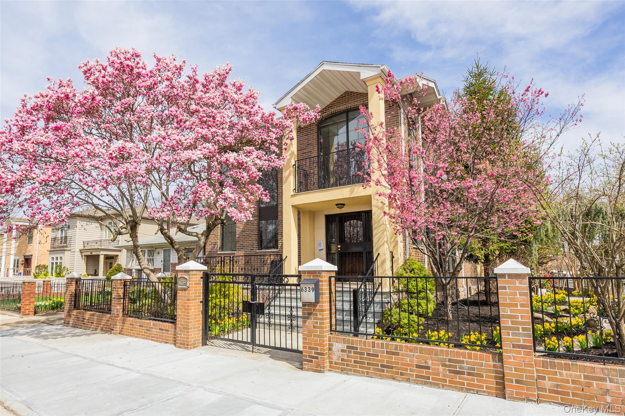 6339 136th Street, Flushing, NY 11367