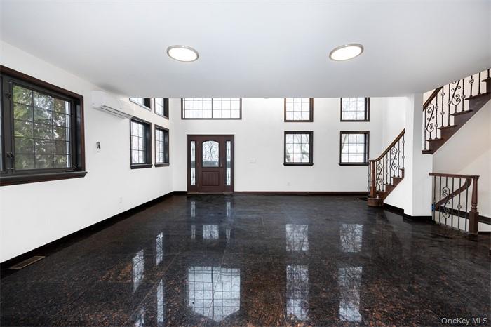 6339 136th Street, Flushing, NY 11367