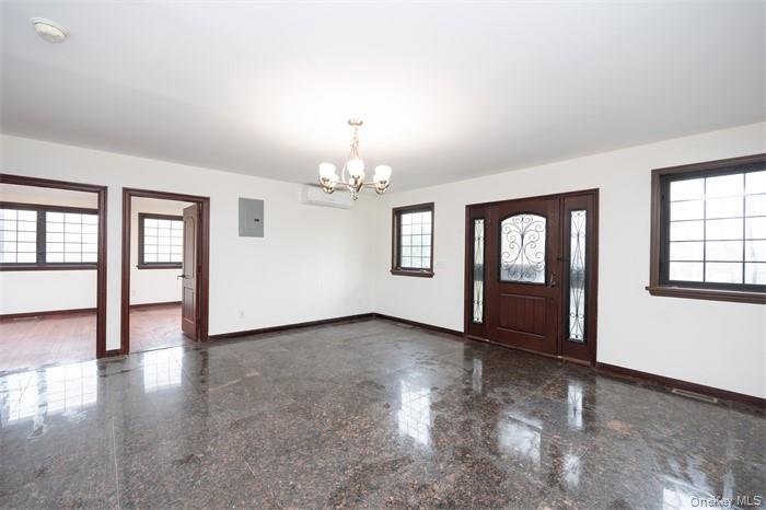 6339 136th Street, Flushing, NY 11367