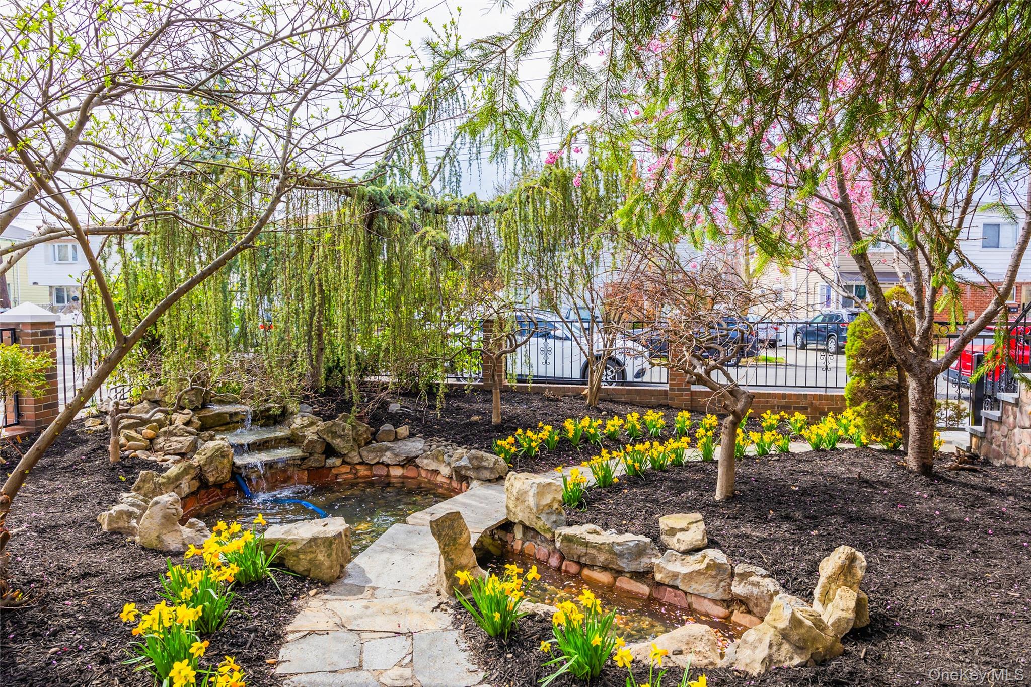 6339 136th Street, Flushing, NY 11367