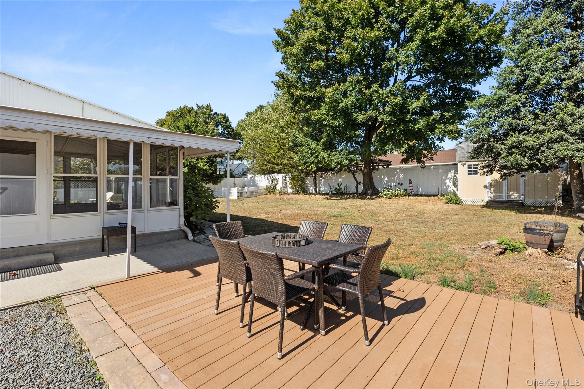 38 Palm, Lindenhurst, NY 11757