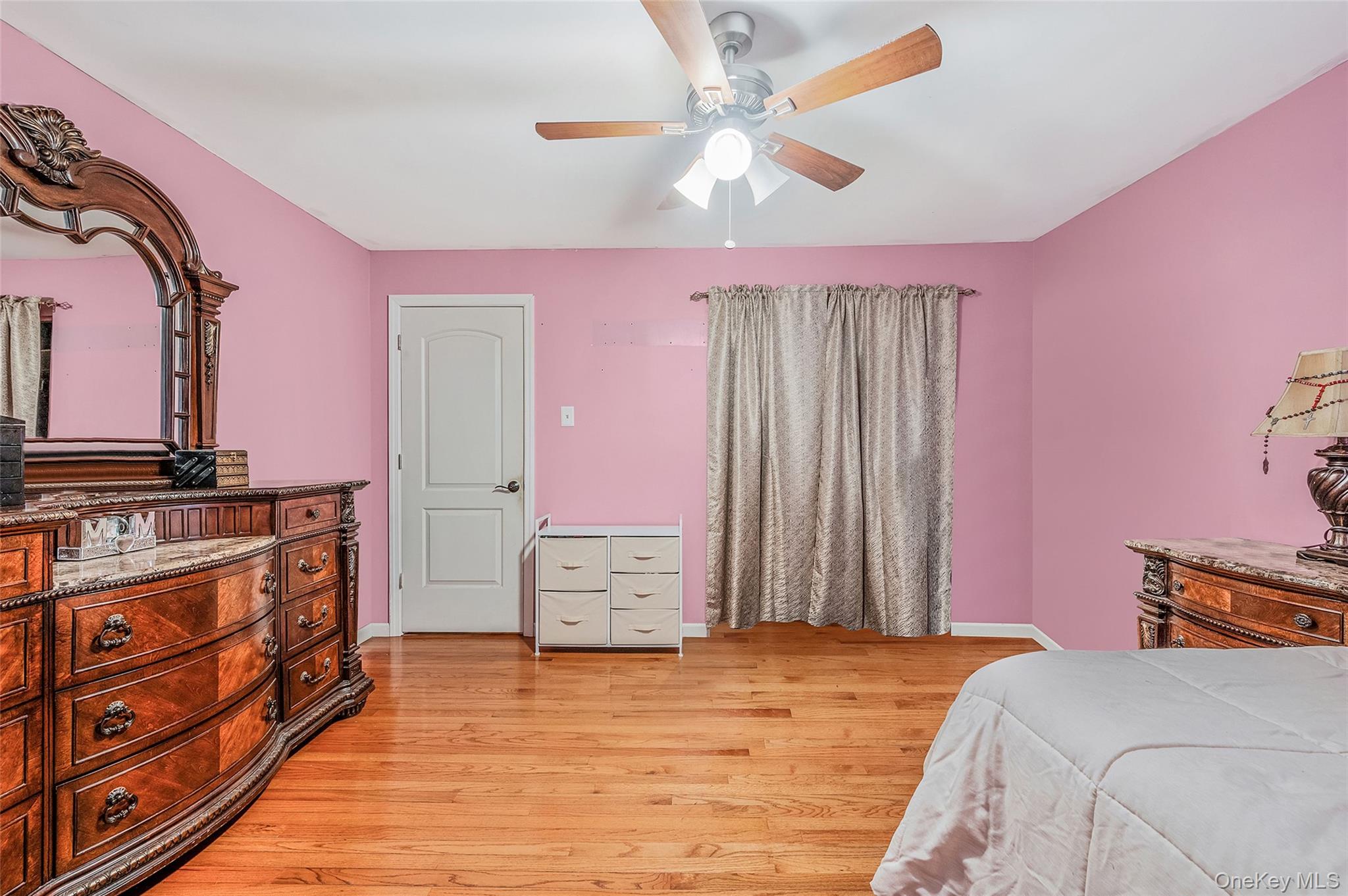 46 W Willow Street, Brentwood, NY 11717