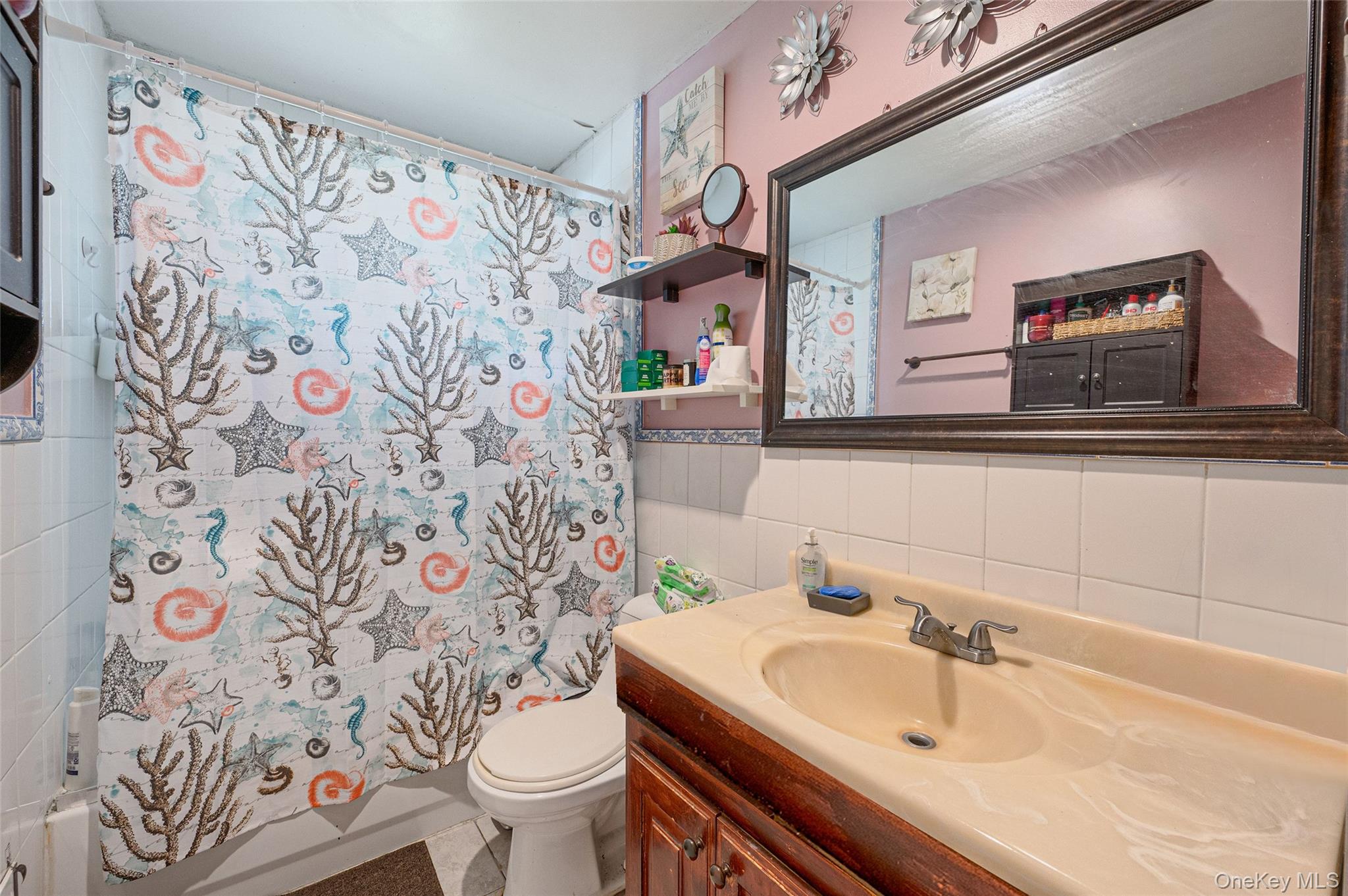 46 W Willow Street, Brentwood, NY 11717