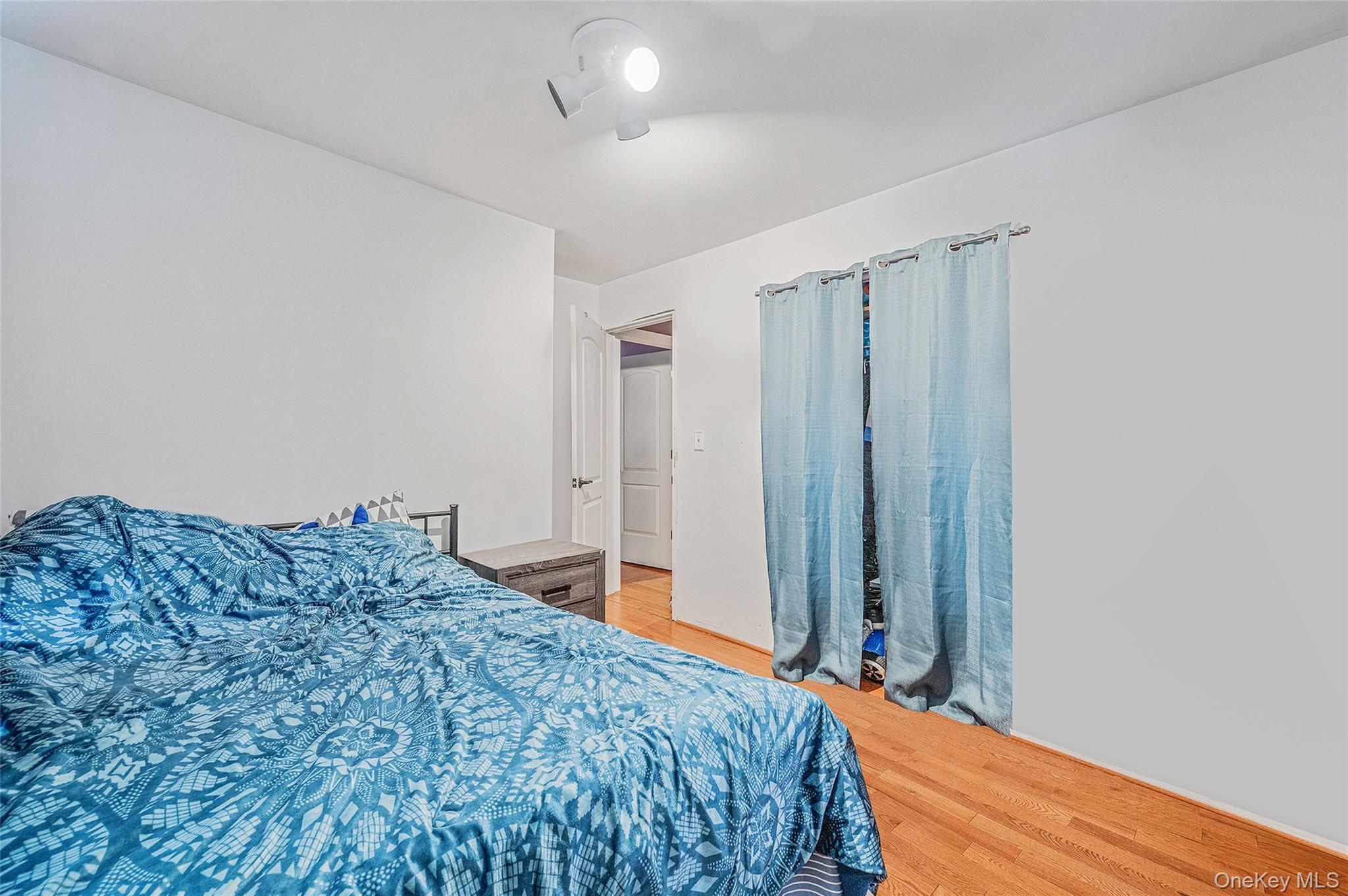 46 W Willow Street, Brentwood, NY 11717