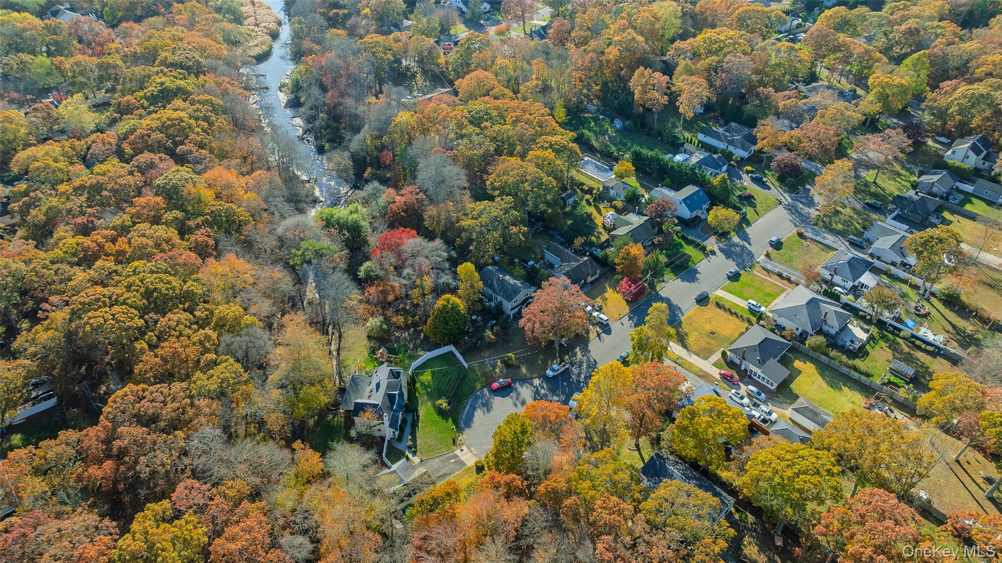 20 Tulip Court, Moriches, NY 11955