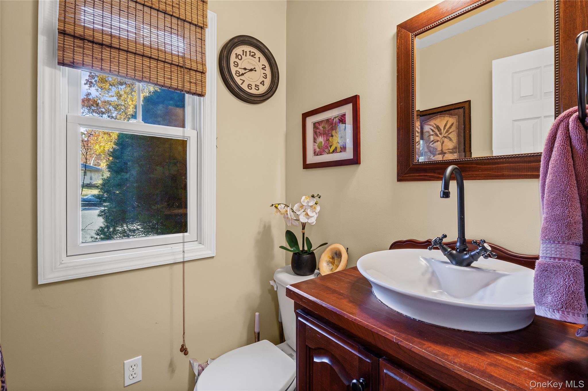 20 Tulip Court, Moriches, NY 11955