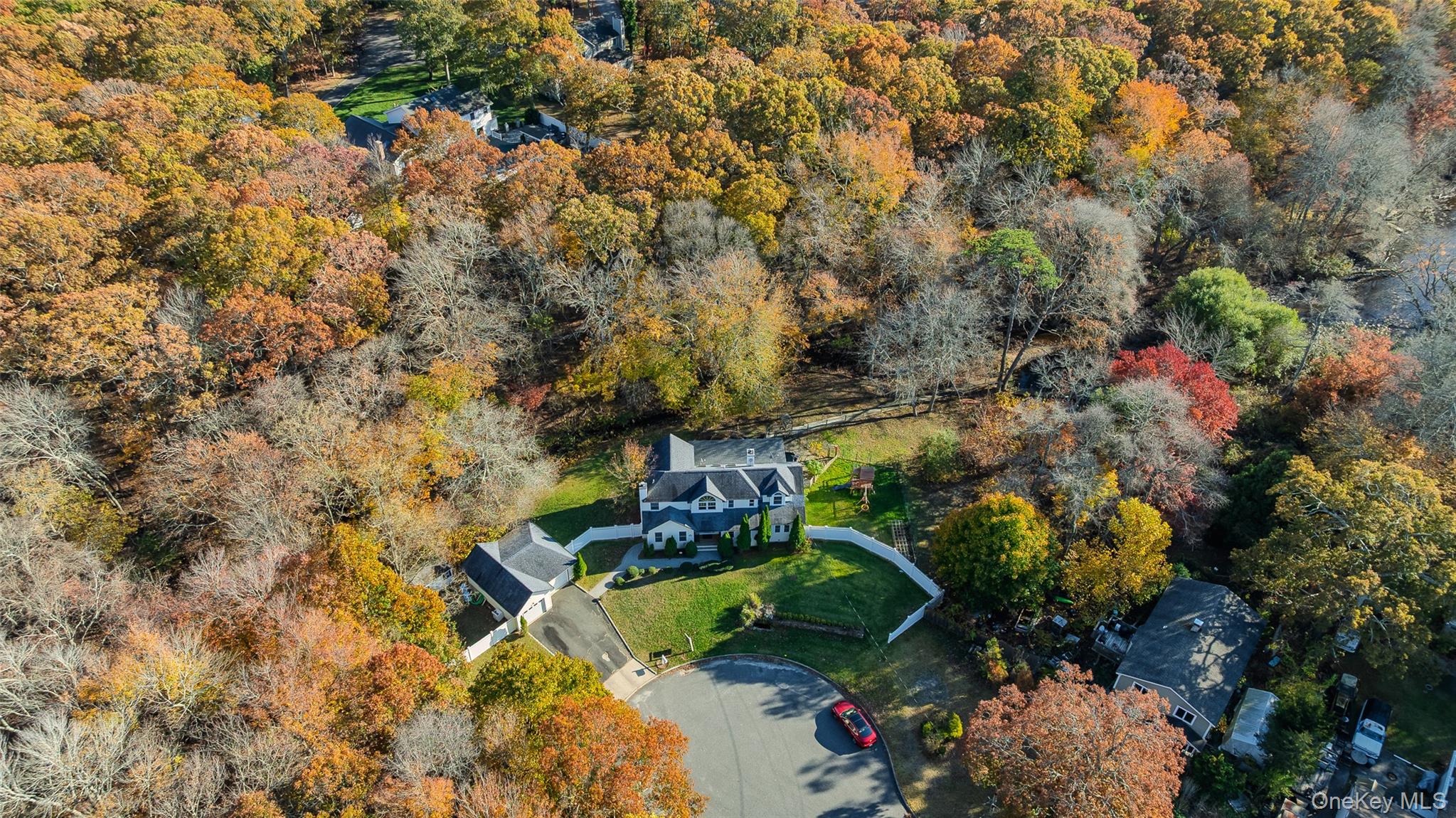 20 Tulip Court, Moriches, NY 11955