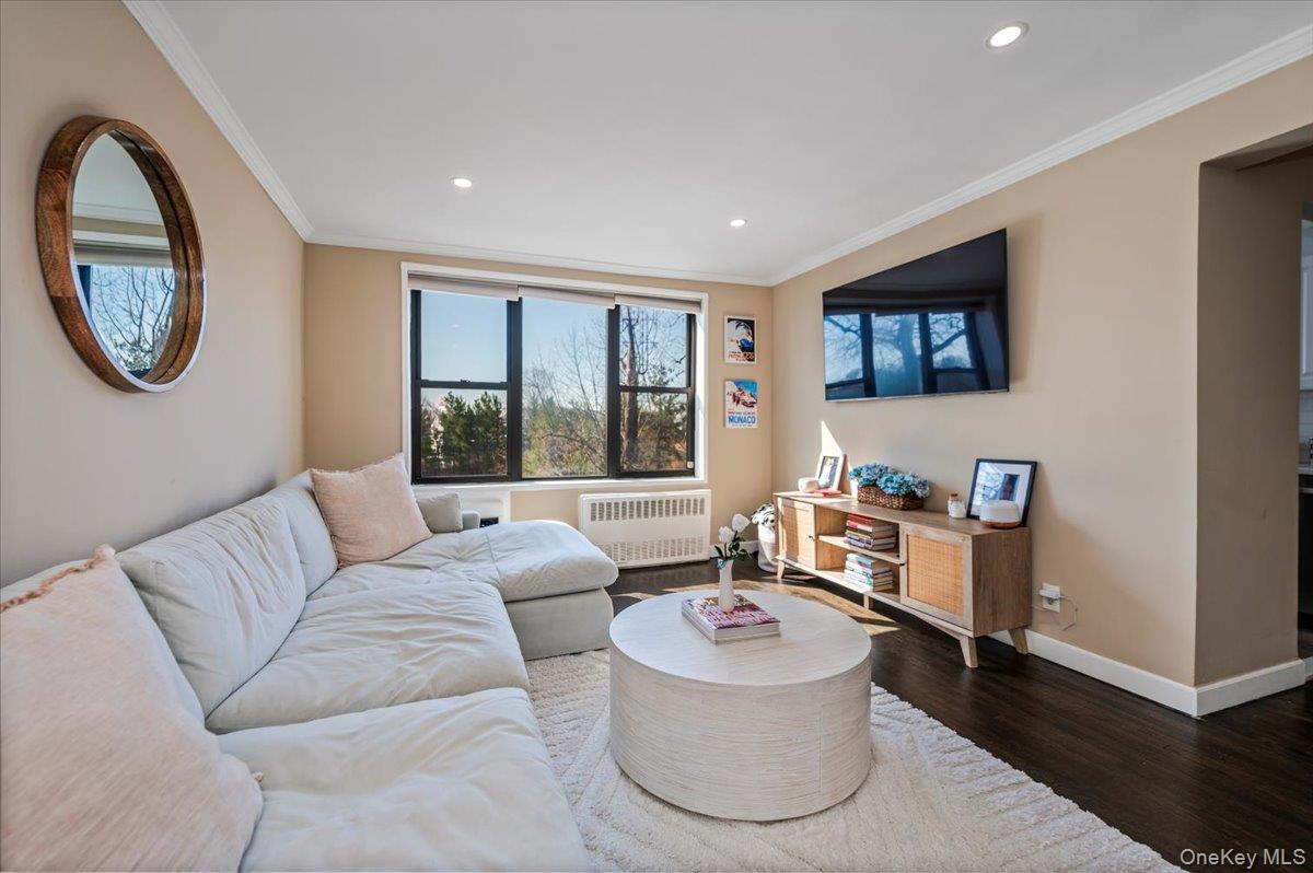 1 Remsen Road # 4J, Yonkers, NY 10710