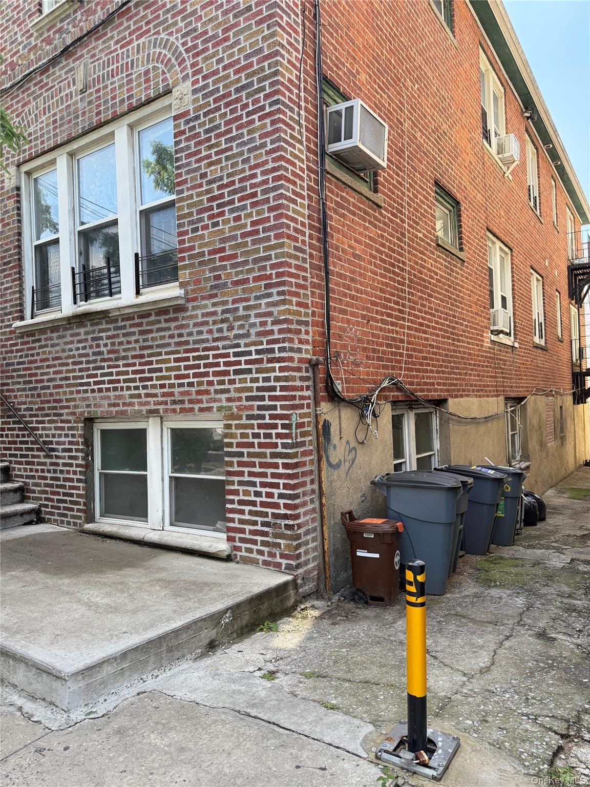 2806 Wellman Avenue, Bronx, NY 10461