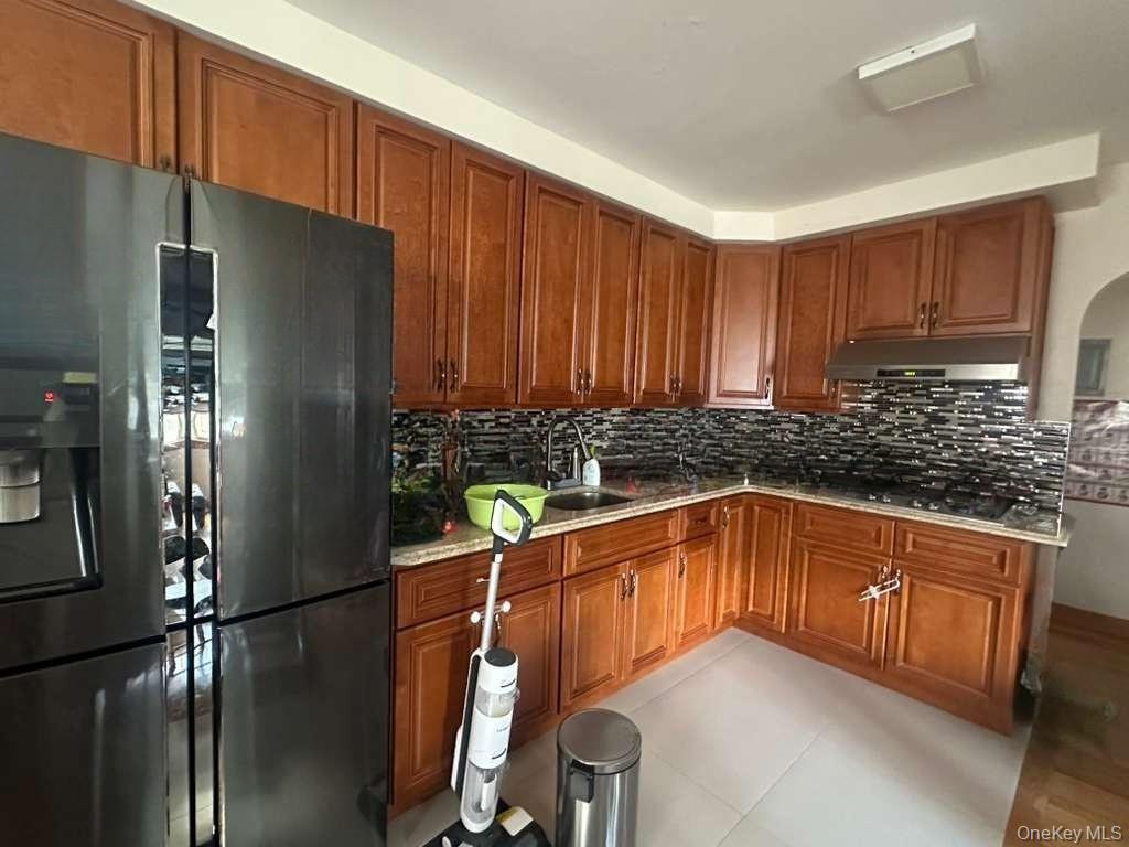 6-20 127th Street, College Point, NY 11356