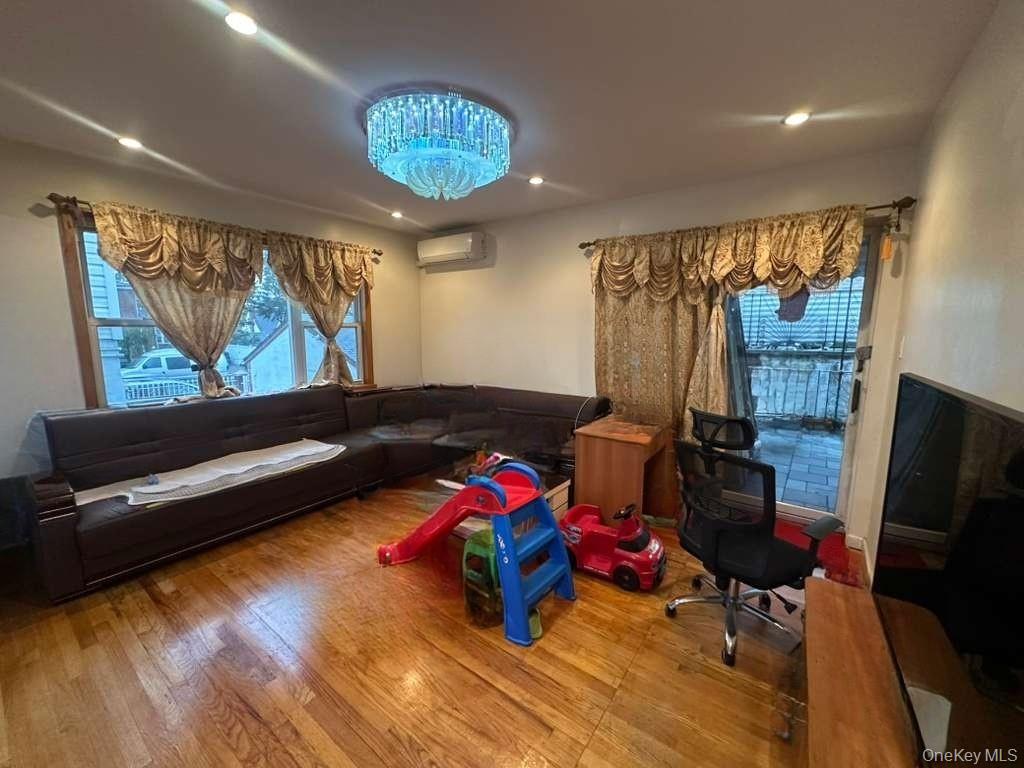 6-20 127th Street, College Point, NY 11356