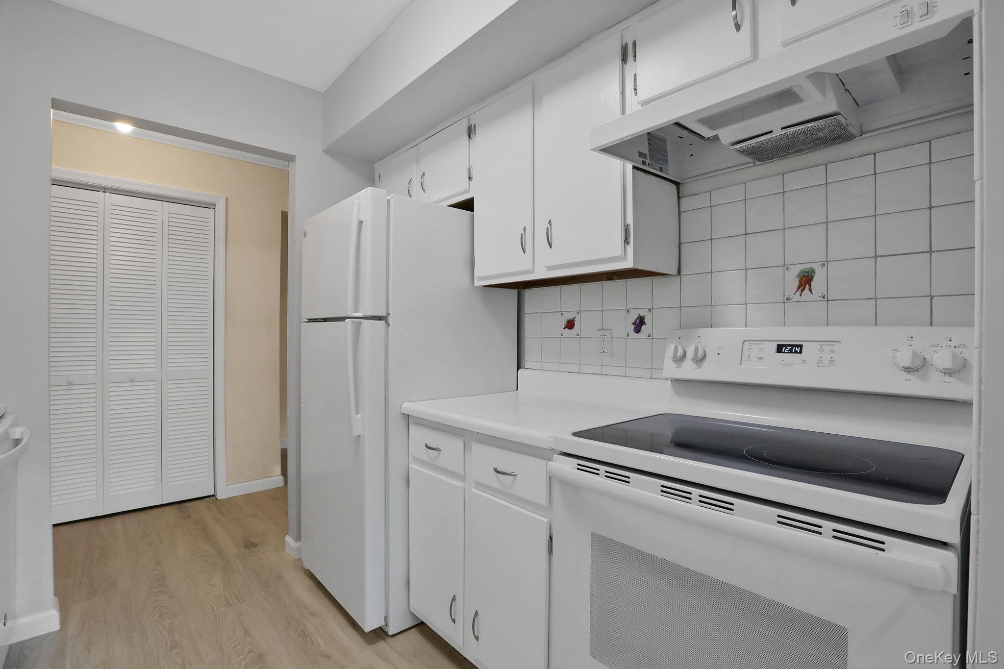 2104 Cherry Hill Drive, Poughkeepsie, NY 12603