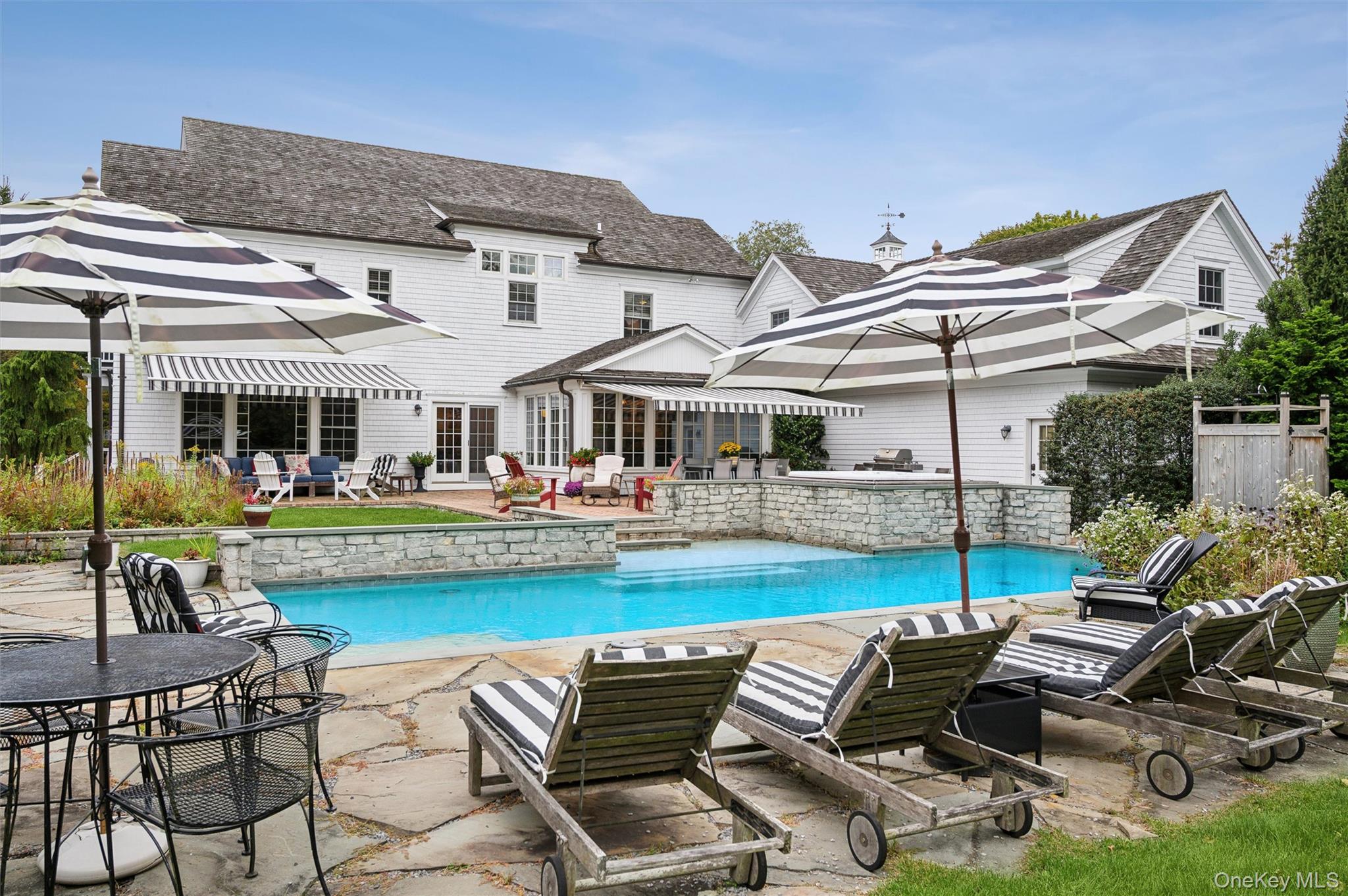 31 Paquatuck Avenue, East Moriches, NY 11940