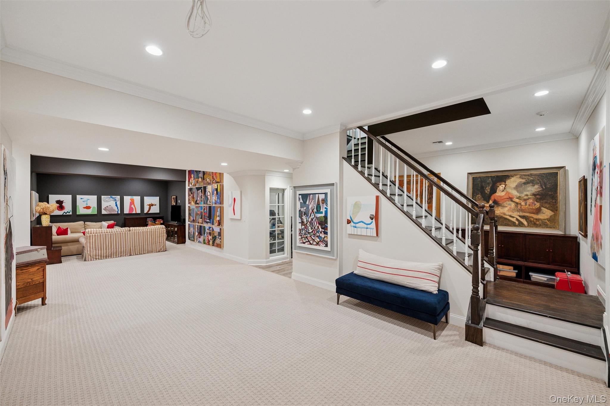 31 Paquatuck Avenue, East Moriches, NY 11940