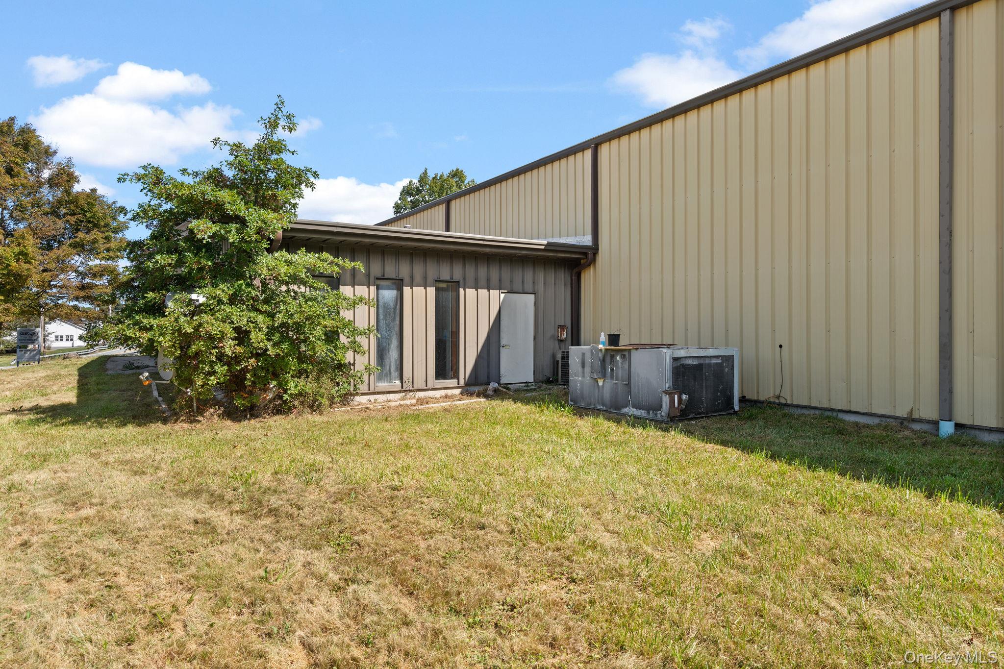 3050 State Route 208, Wallkill, NY 12589