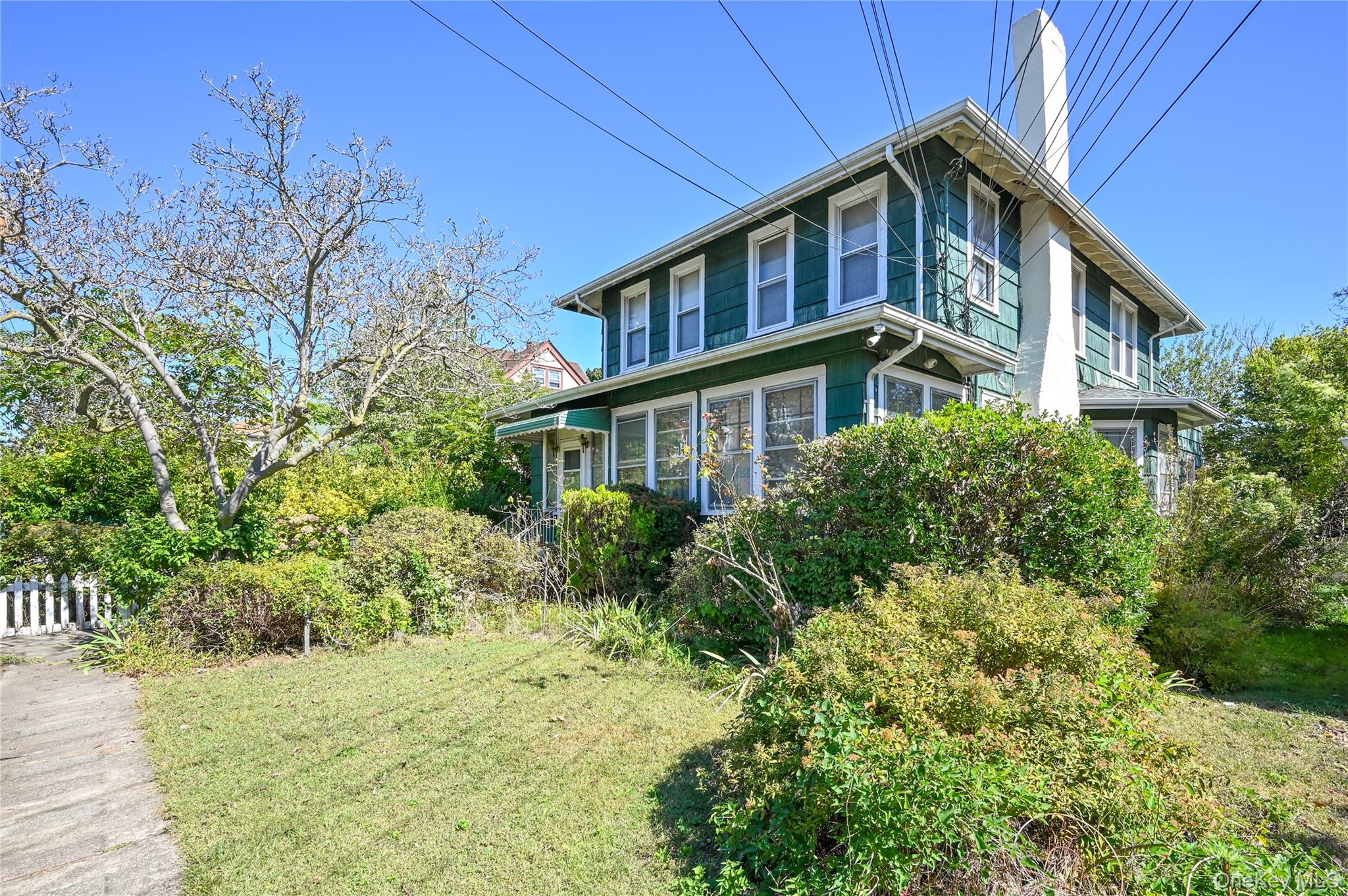 598 Beach 19th Street, Far Rockaway, NY 11691