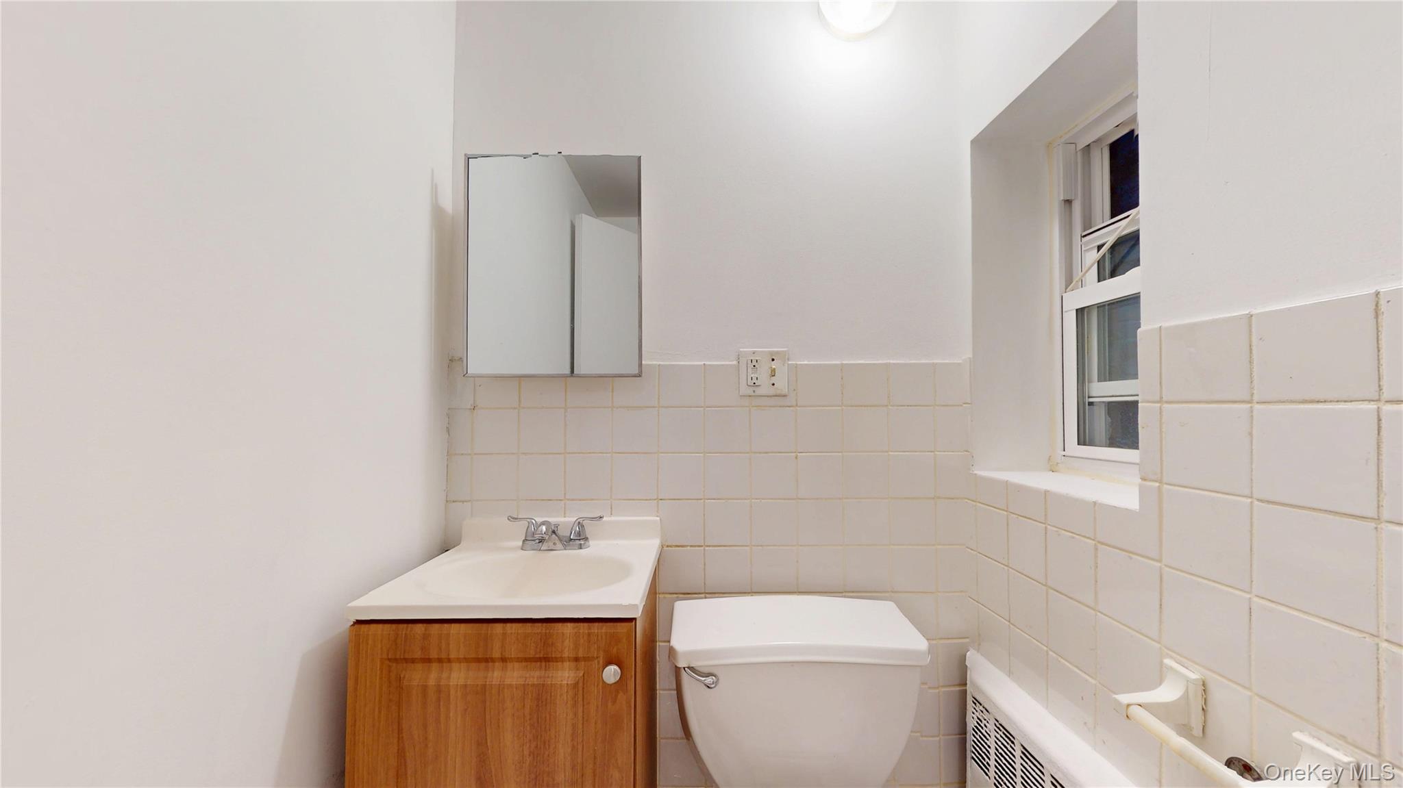 124-01 Hillside Avenue, Kew Gardens, NY 11415