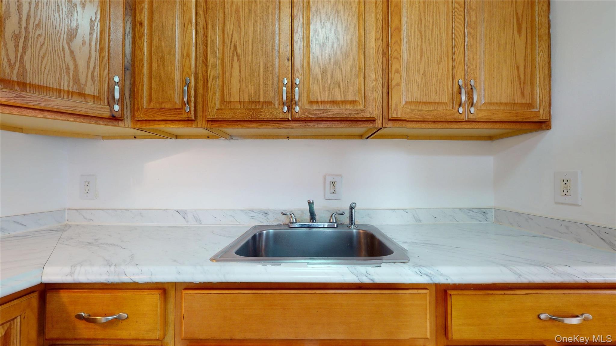 124-01 Hillside Avenue, Kew Gardens, NY 11415