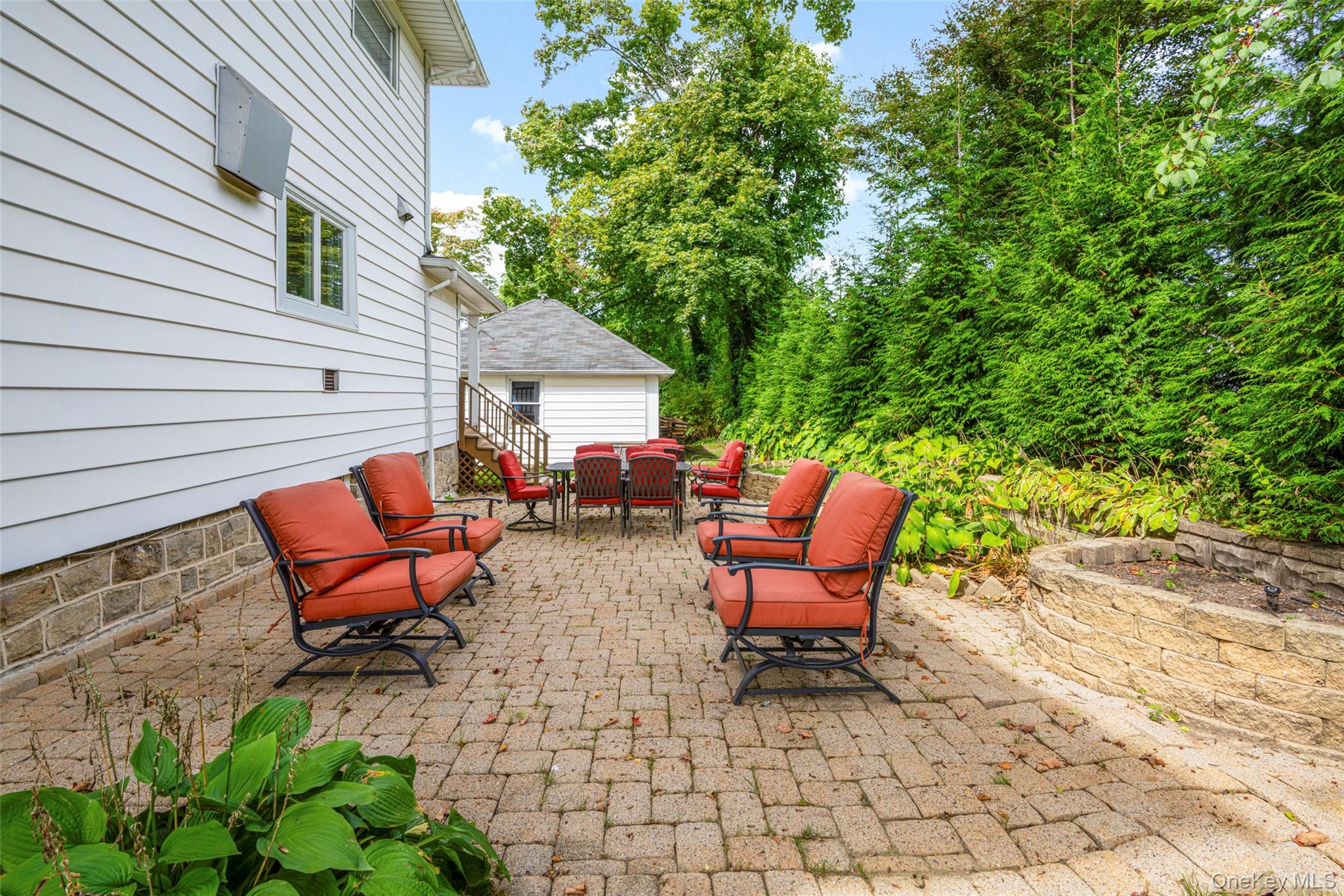 20 Elk Avenue, New Rochelle, NY 10804