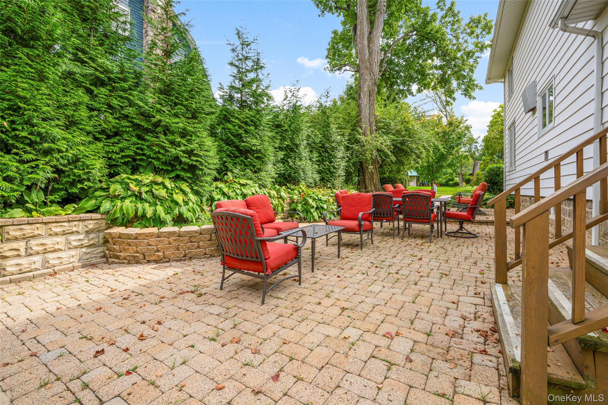 20 Elk Avenue, New Rochelle, NY 10804